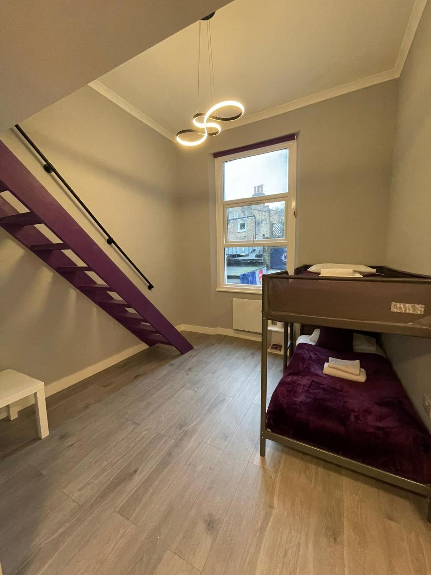 Westminster Inn Лондон Екстер'єр фото