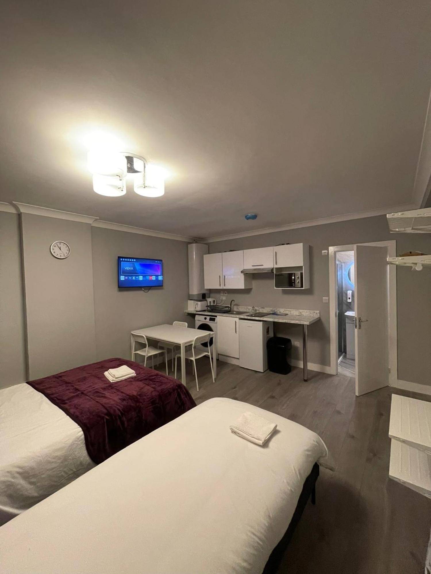 Westminster Inn Лондон Екстер'єр фото