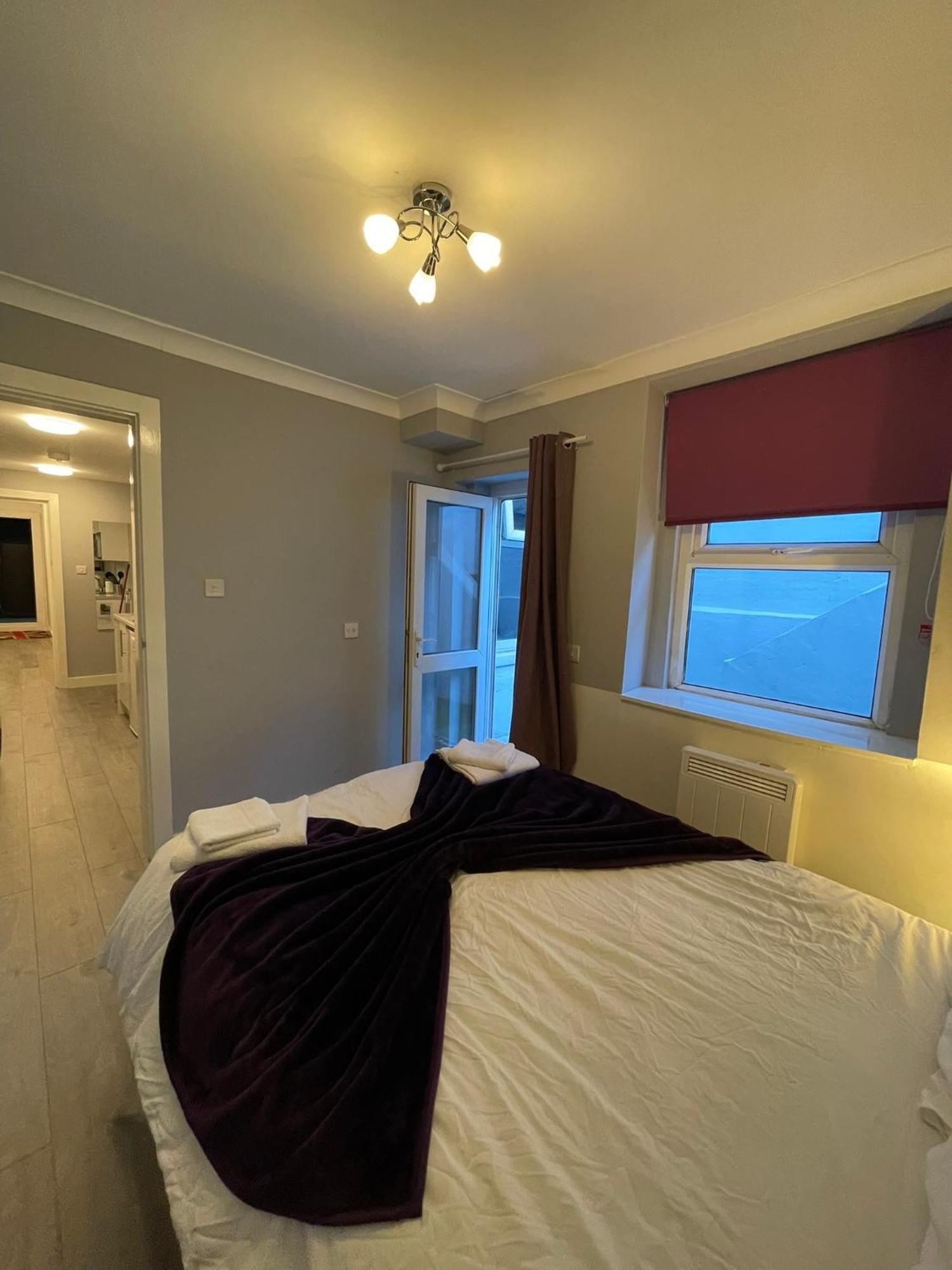 Westminster Inn Лондон Екстер'єр фото